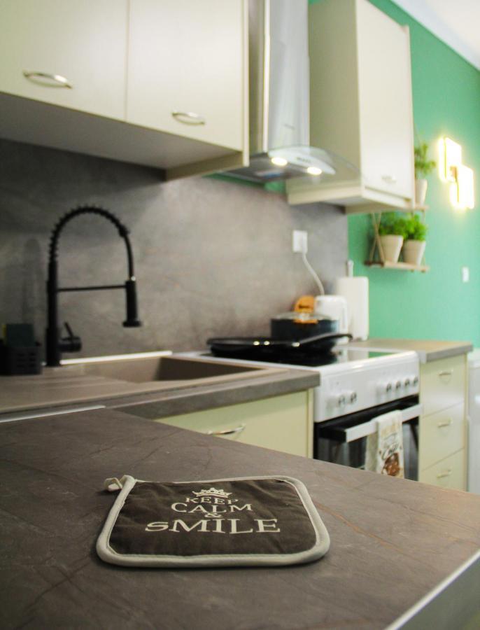 Appartamento Sky Nomads Salonicco Esterno foto